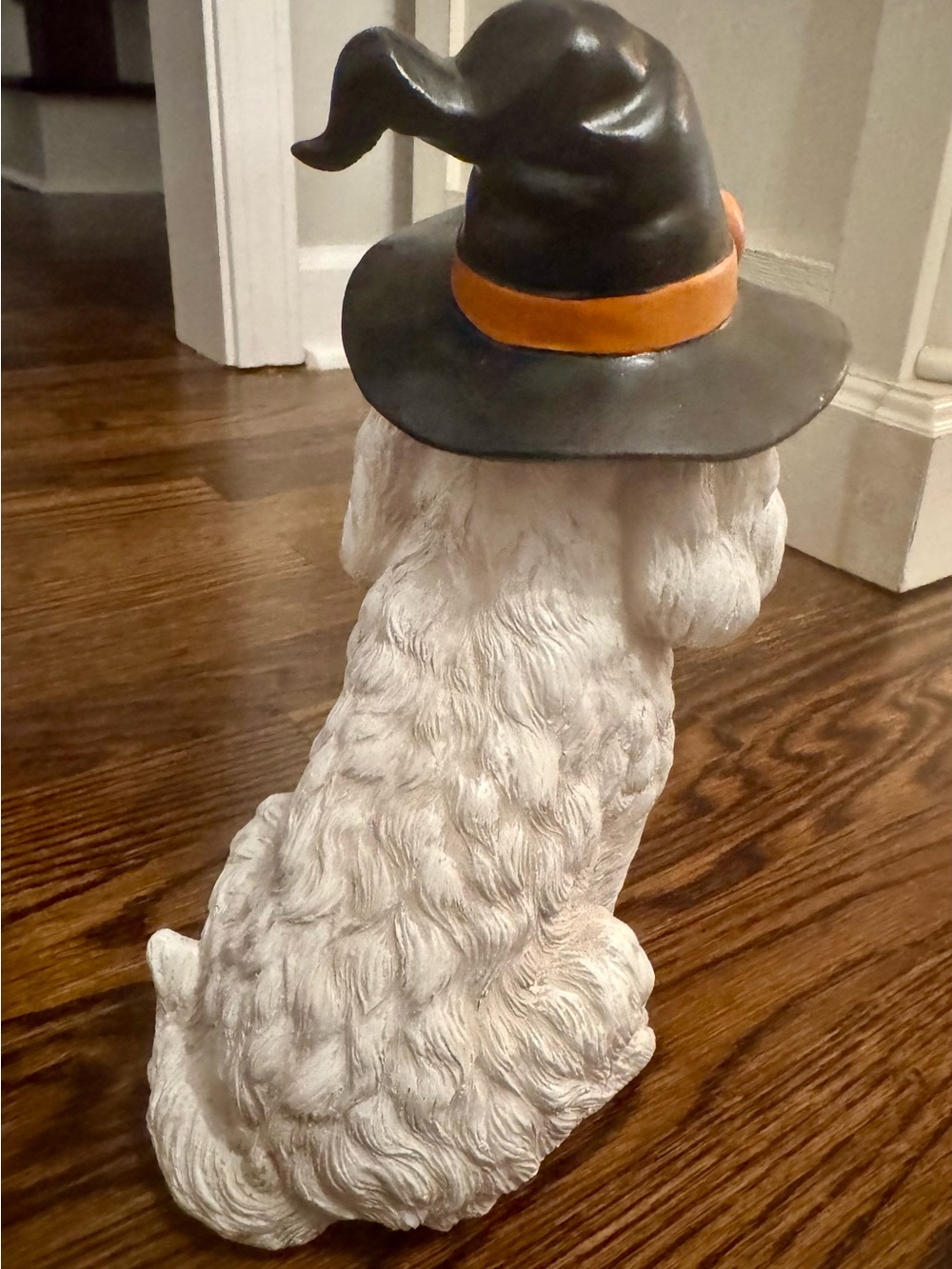 White Maltese Halloween Dog Statue with Black Witch Hat - Picture 5 of 12
